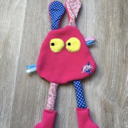 Doudou rose : plusieurs...