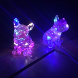 Chiens en résine avec...