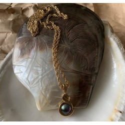 Pendentif en nacre de Tahiti