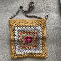 Sac bandoulière en tricot -...