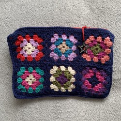 Trousse en tricot - FAIT MAIN
