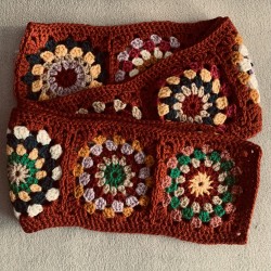 Echarpe en tricot - FAIT MAIN